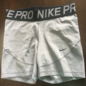 Women’s Nike Pro 3” light compression shorts